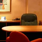 Lincoln Suites