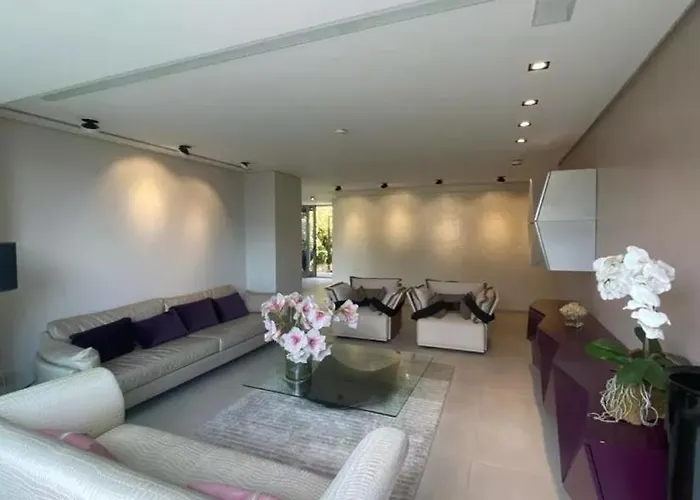 Apartamentos De Primera