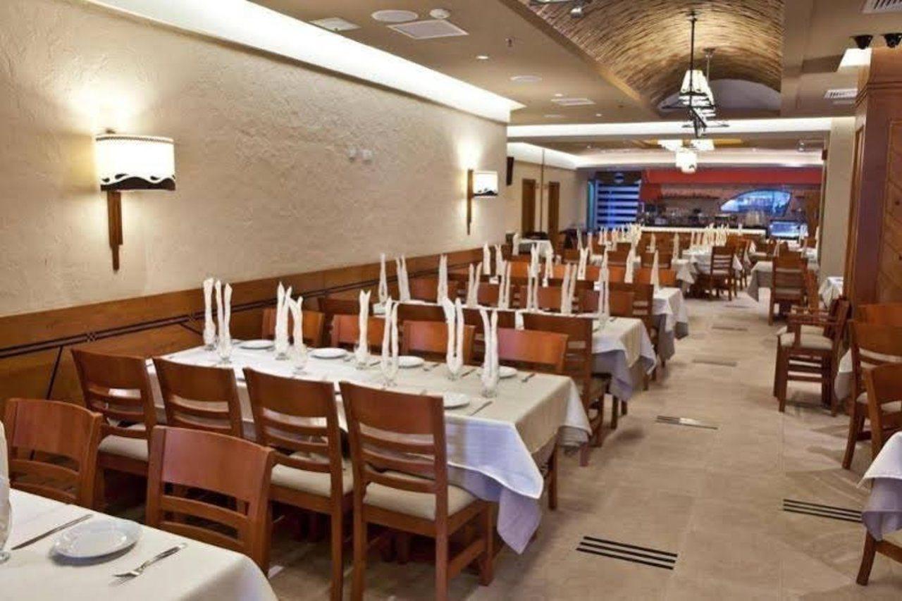 Chacao Hotel 4*