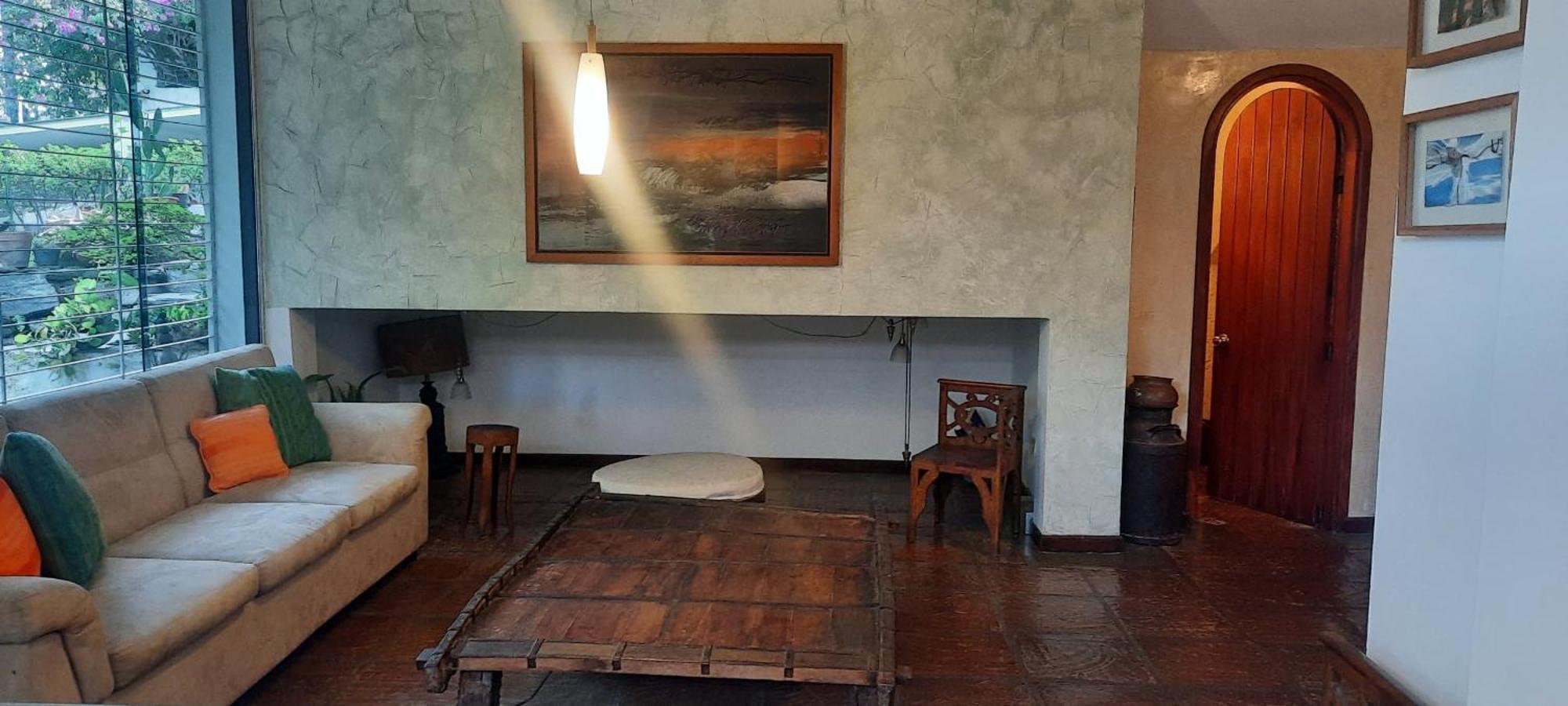 Hermosa Casa En Santa Marta Caracas