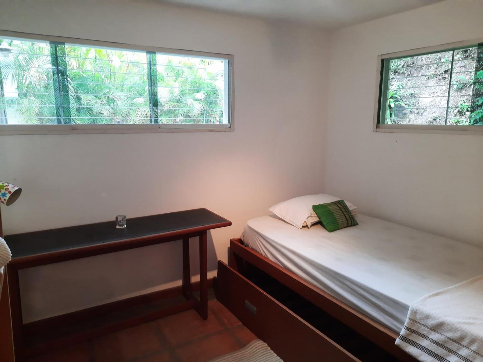 Hermosa Casa En Santa Marta Caracas