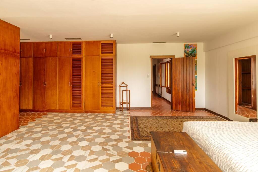 Colonial Golf Course Villa Caracas