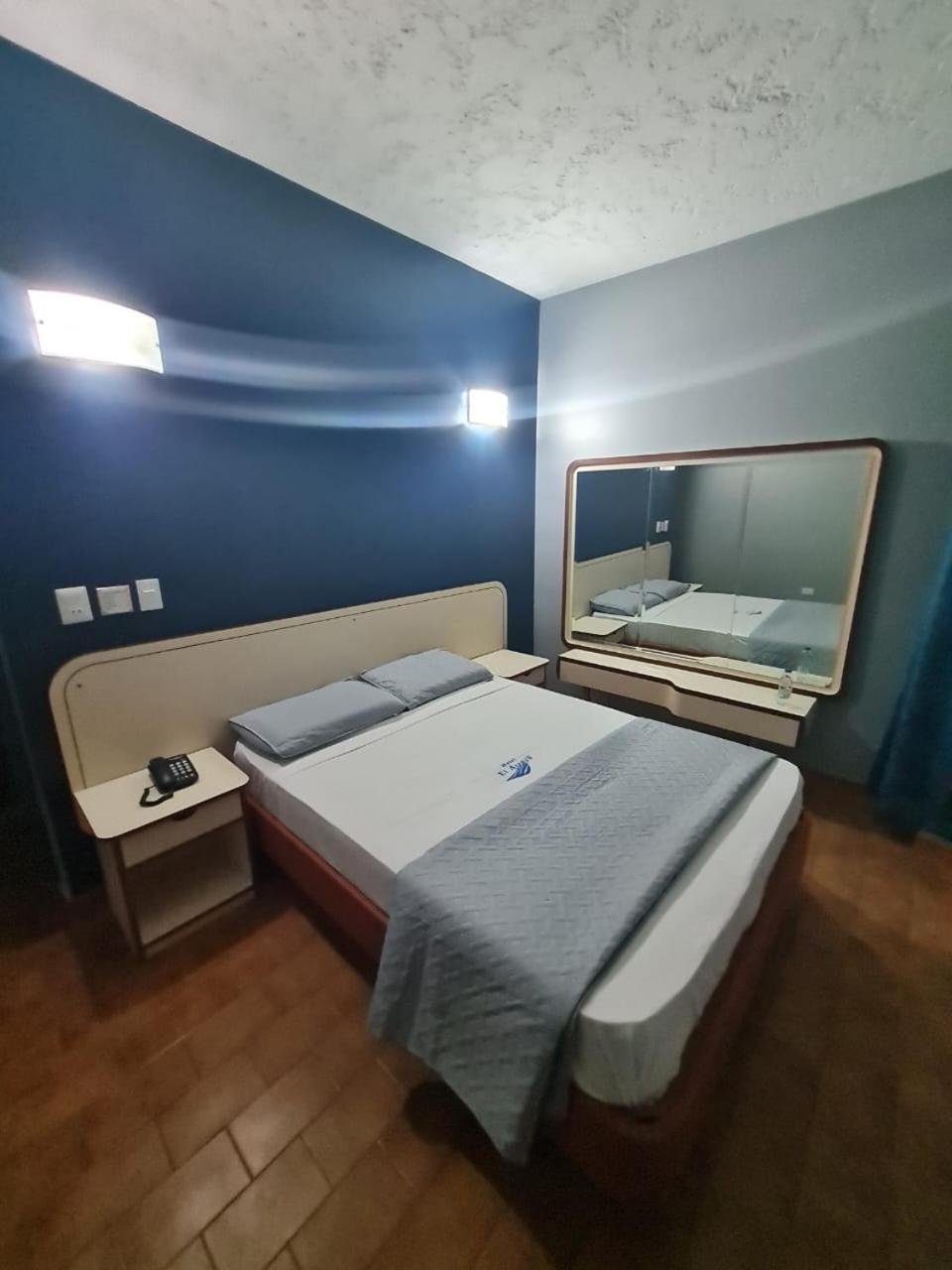 El Arroyo Hotel 3*
