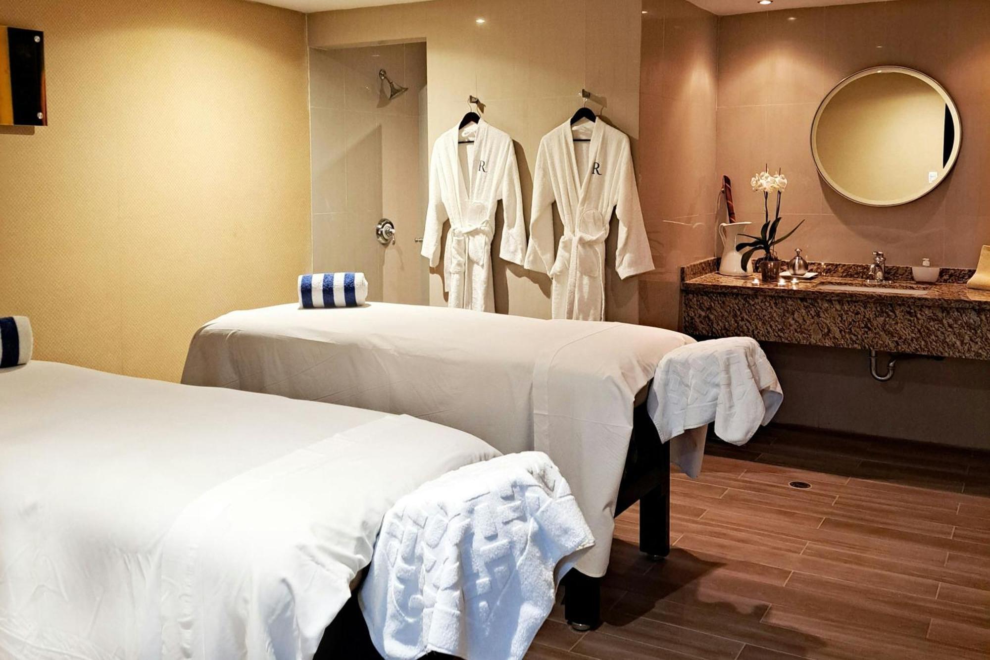 Renaissance La Castellana 5*