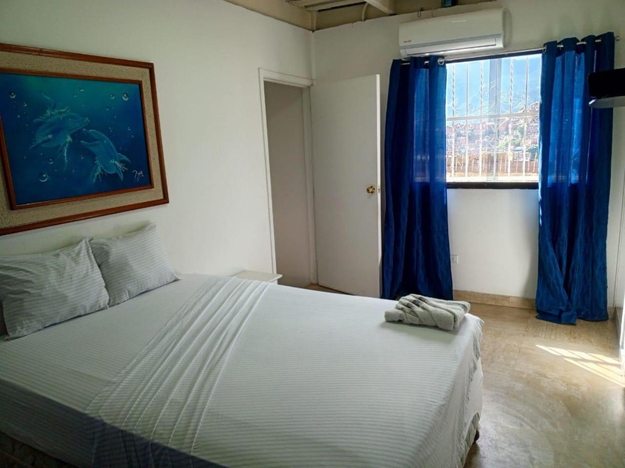 Hotel cápsula El Emperador Caracas