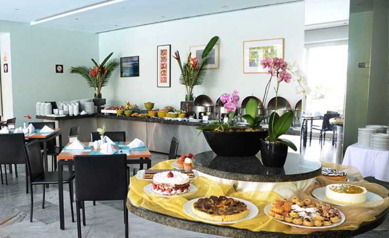 Hotel Paseo De Mercedes Caracas