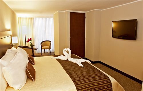 Chacao Hotel