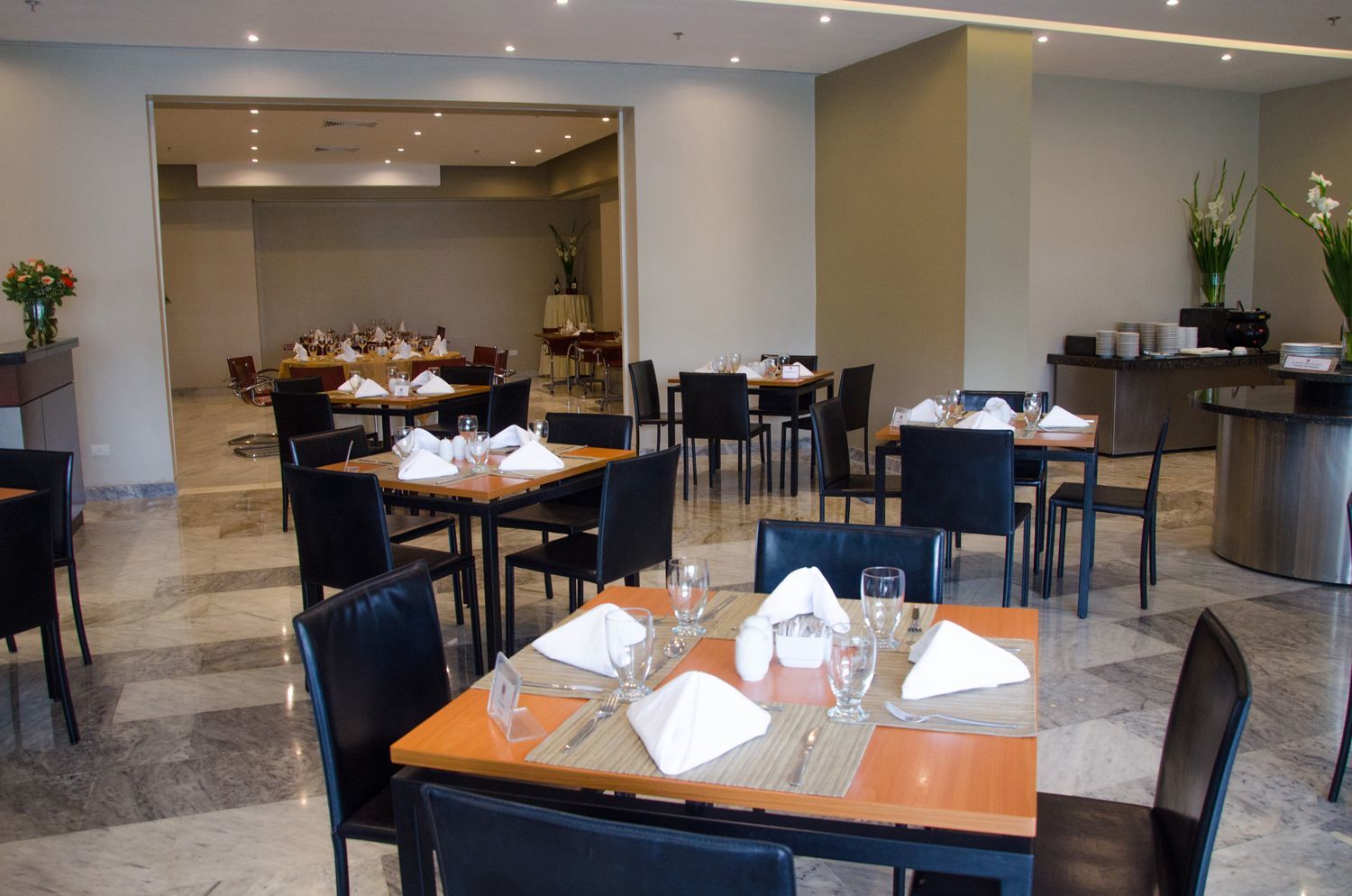 Hotel Paseo De Mercedes