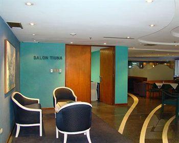 Chacao Cumberland Hotel