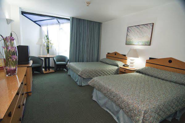 Hotel Chacao Cumberland 4*