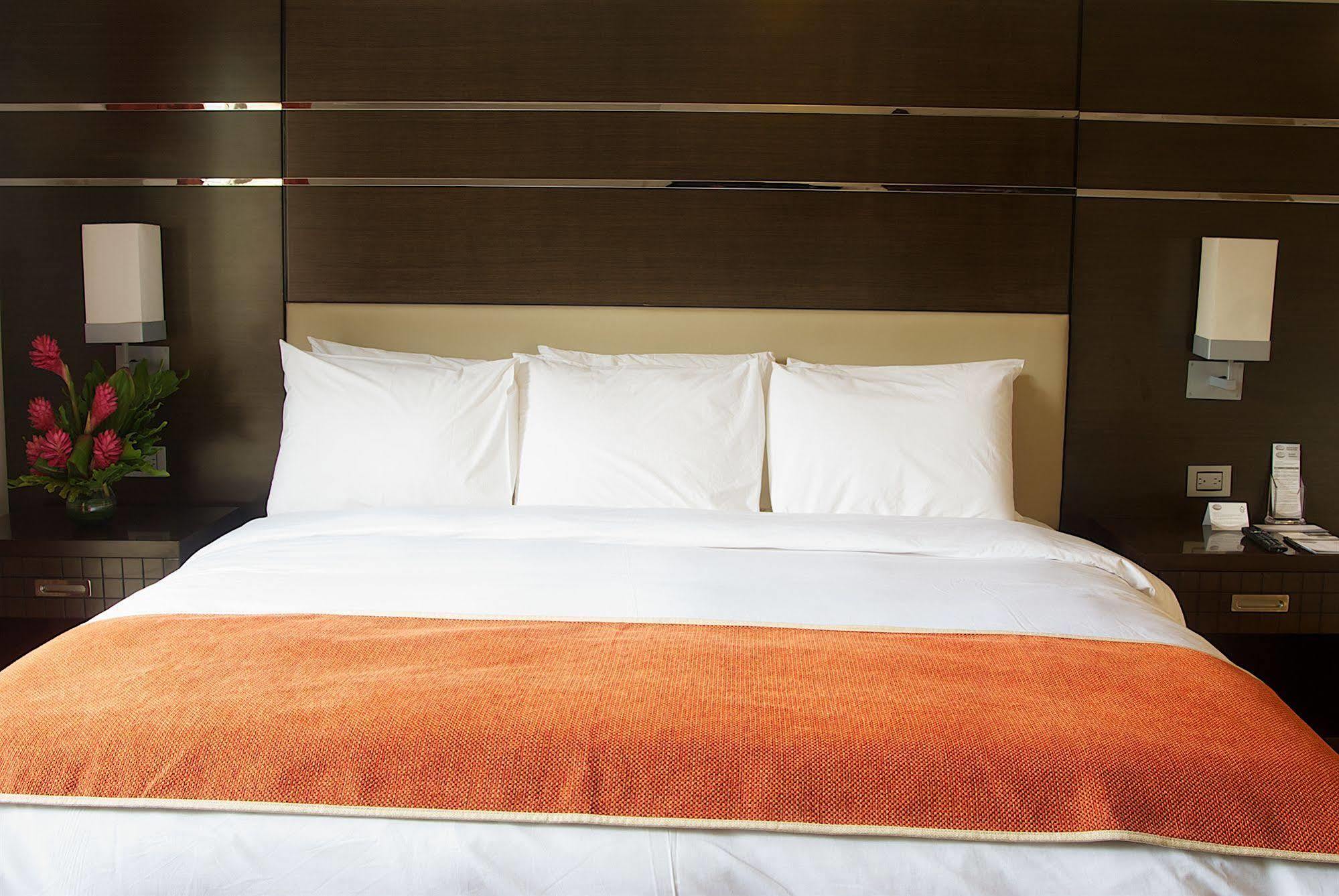 Hotel Altamira Village 4*