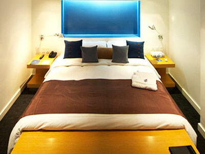 The Vip 3*