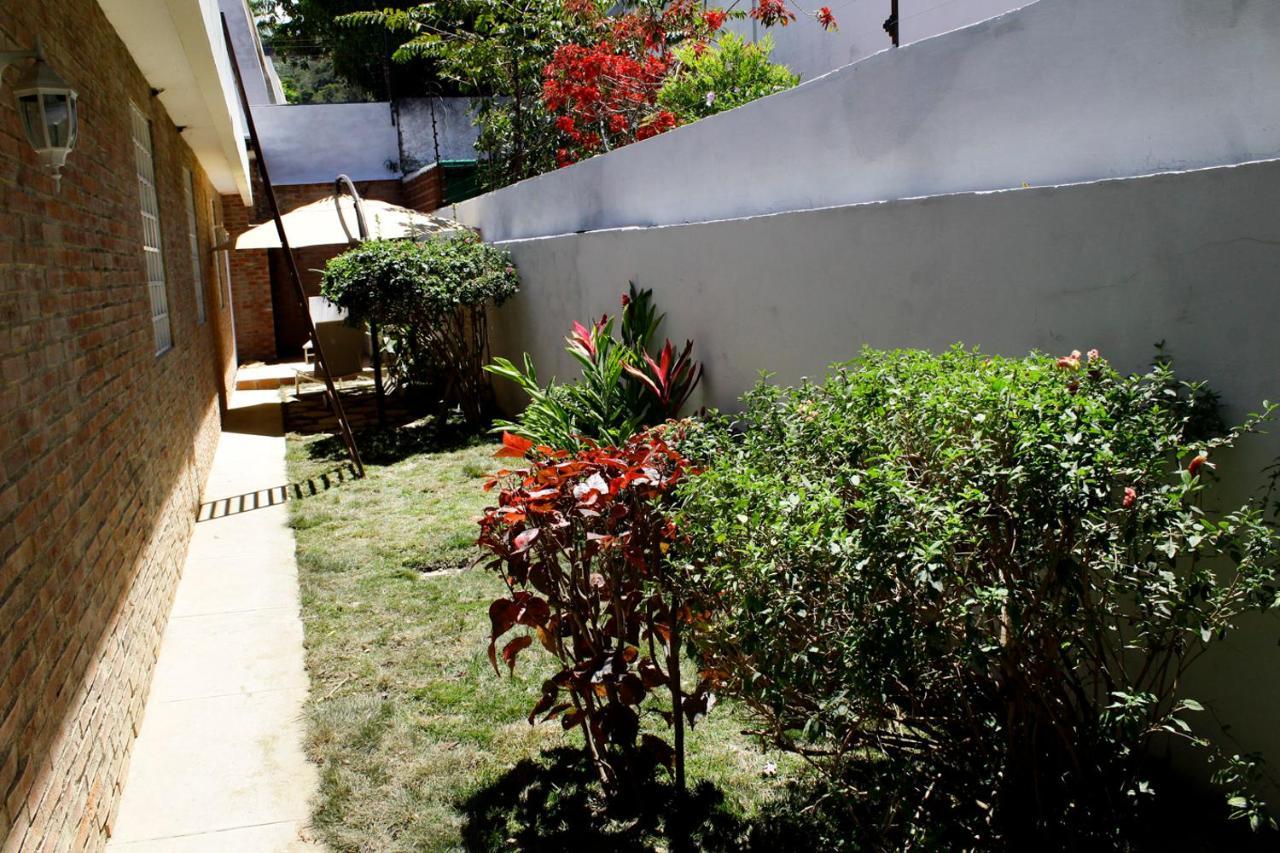 Chalet, Clima Y Tranquilidad De Montaña En Caracas