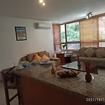 Apartosuite Sabana Grande