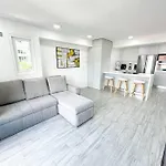 Urban Paradise Apt At El Rosal