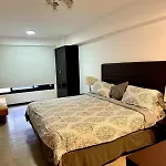 Apartamento Vip Los Palos Grandes Full Wifi