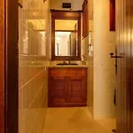 Colonial Vilas