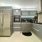 Super Stay In Caracas With 2 Rooms Pet Friendly