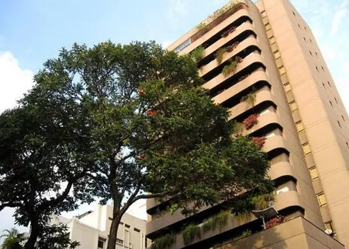 Cuarta Avenida Suites