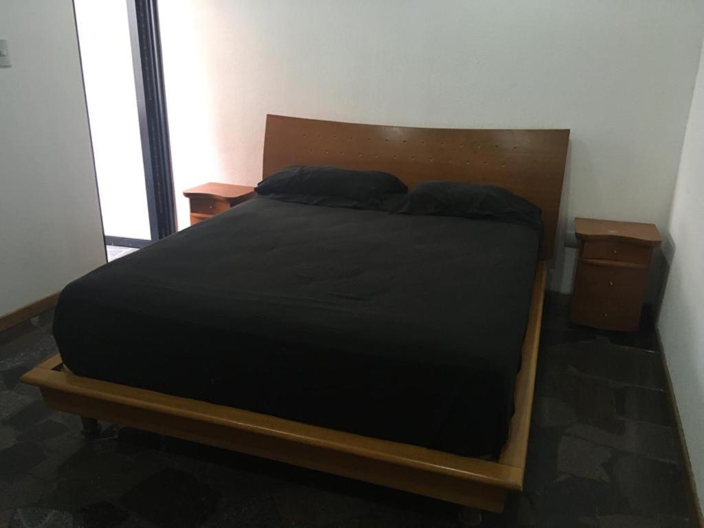 Apartosuite Plaza La Boyera Caracas