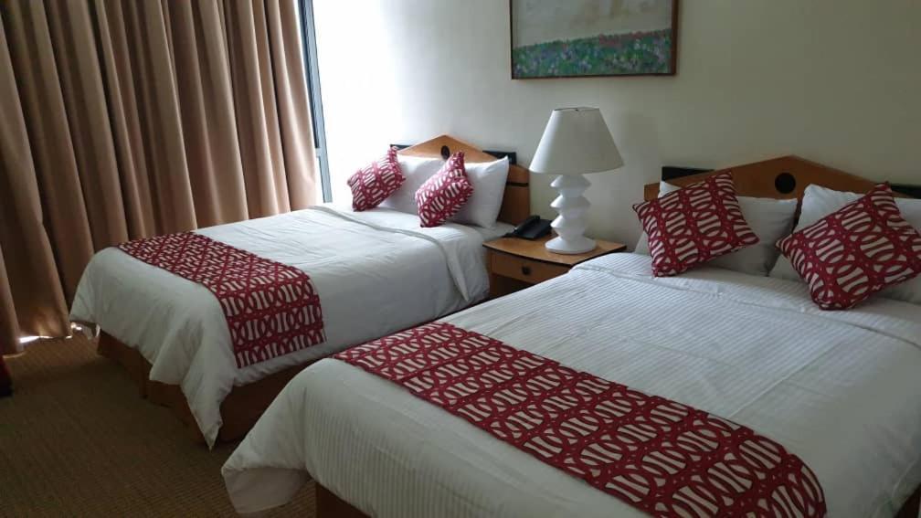 Chacao Cumberland Hotel