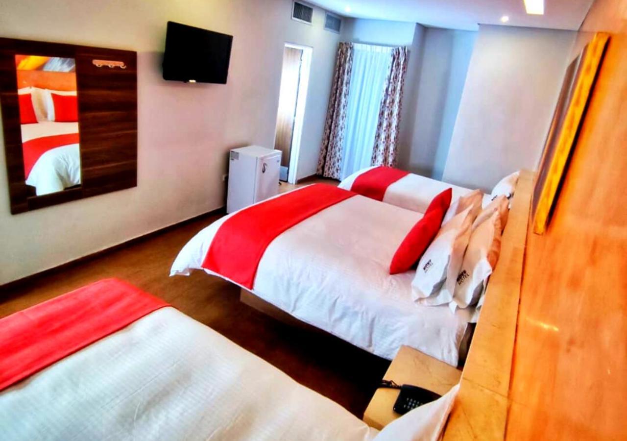 Hotel Novo *