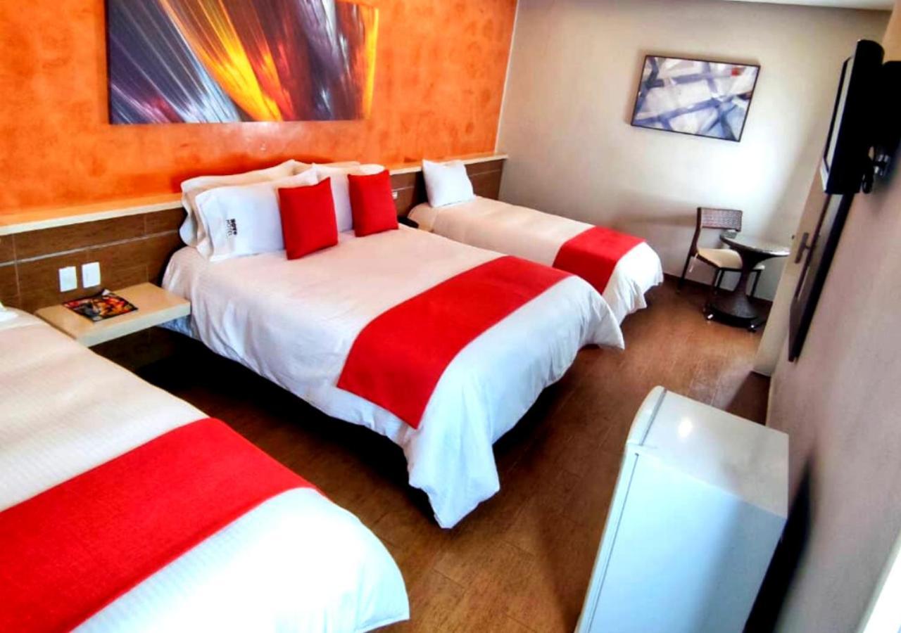 Hotel Novo *