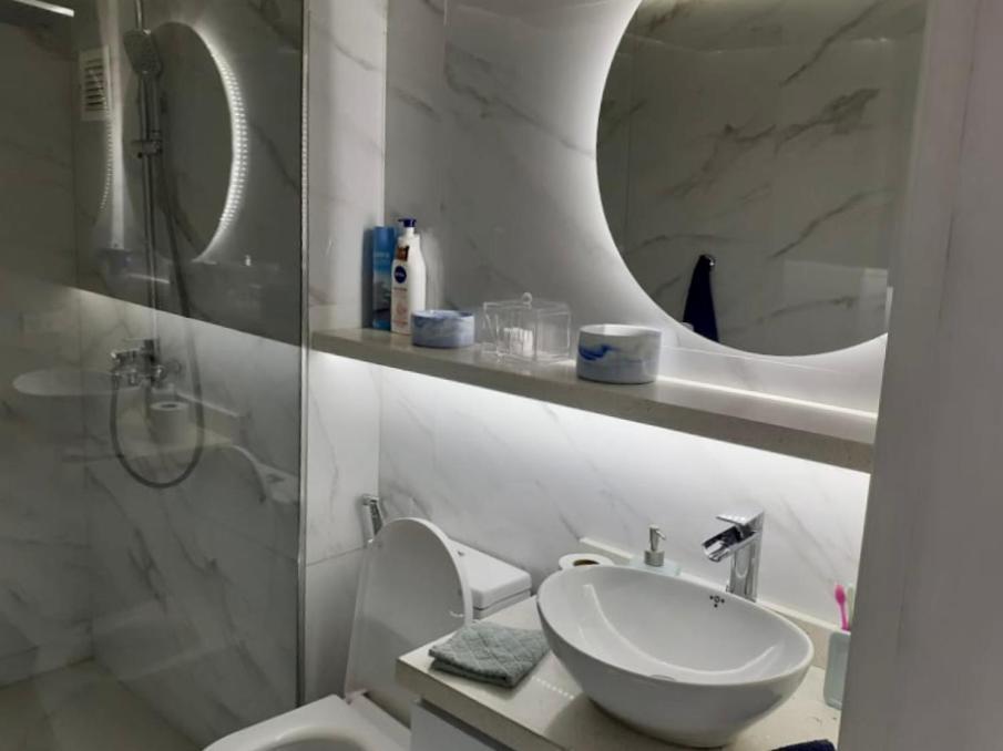 Confortable Apartamento Ejecutivo En La California Caracas