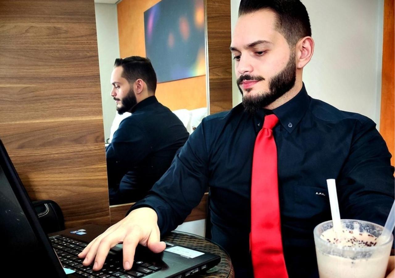 Novo Hotel *