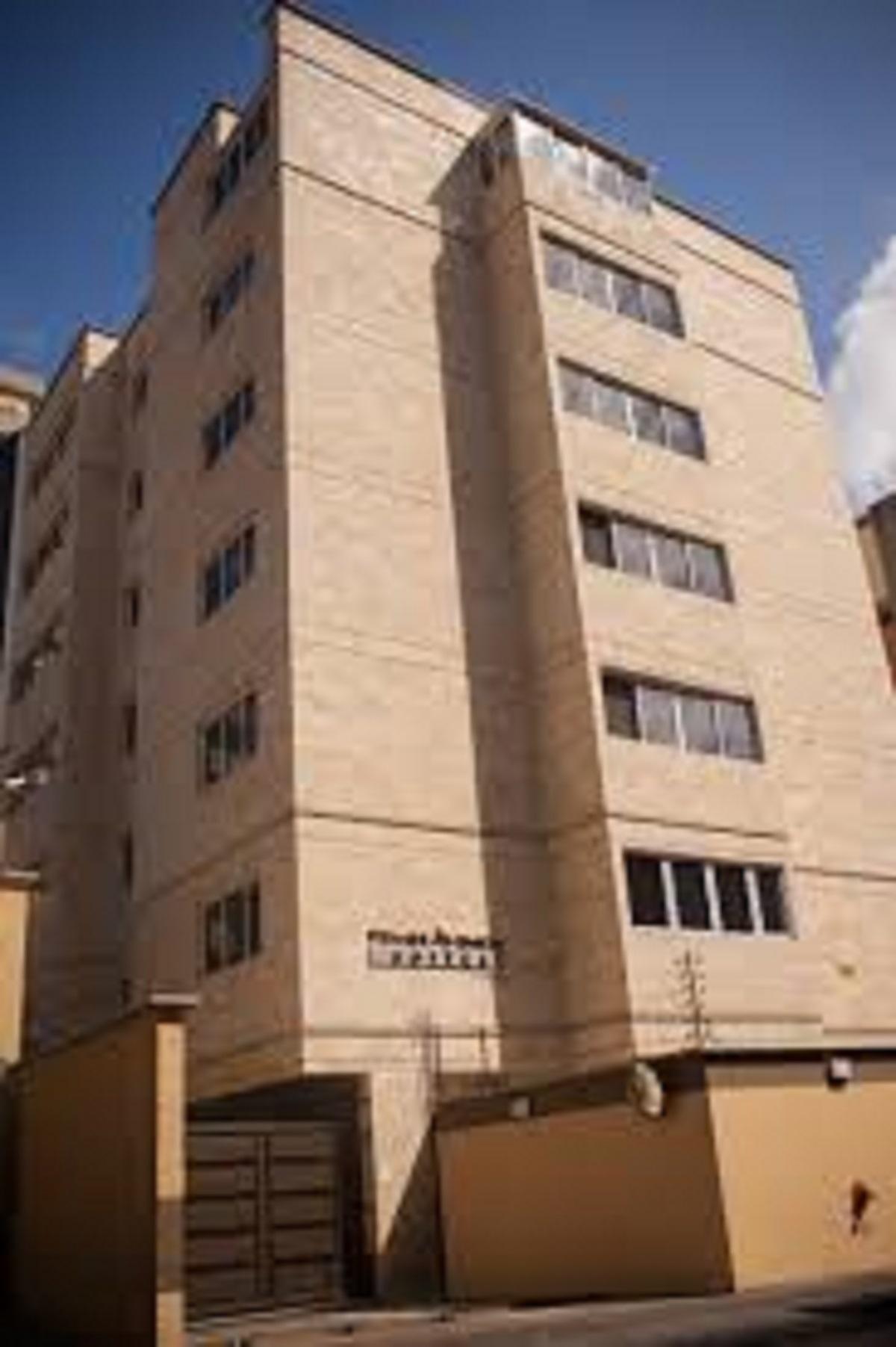 Cuarta Avenida 4* Caracas