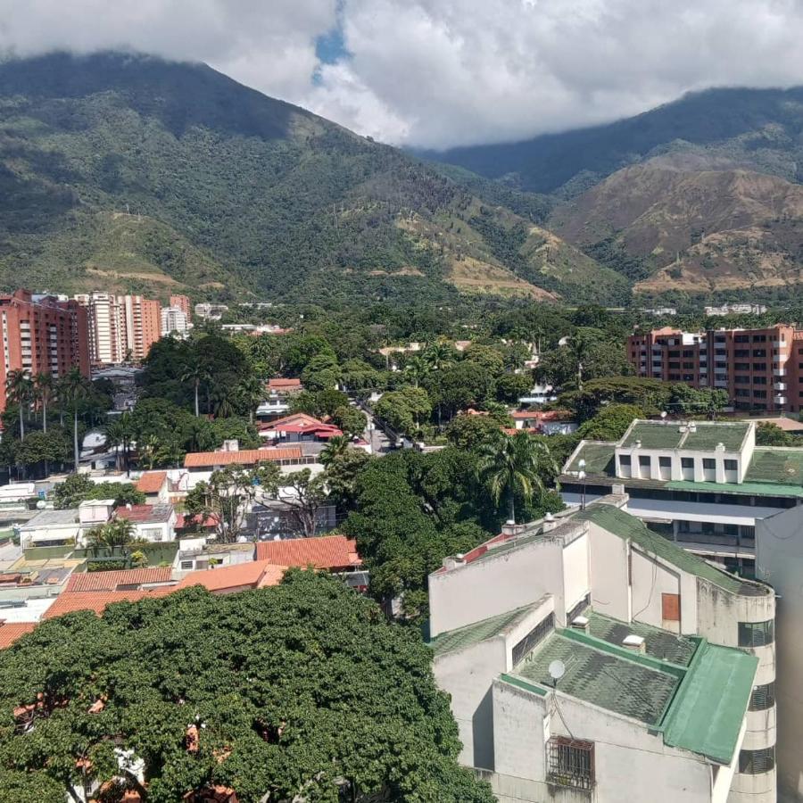Rivera * Caracas