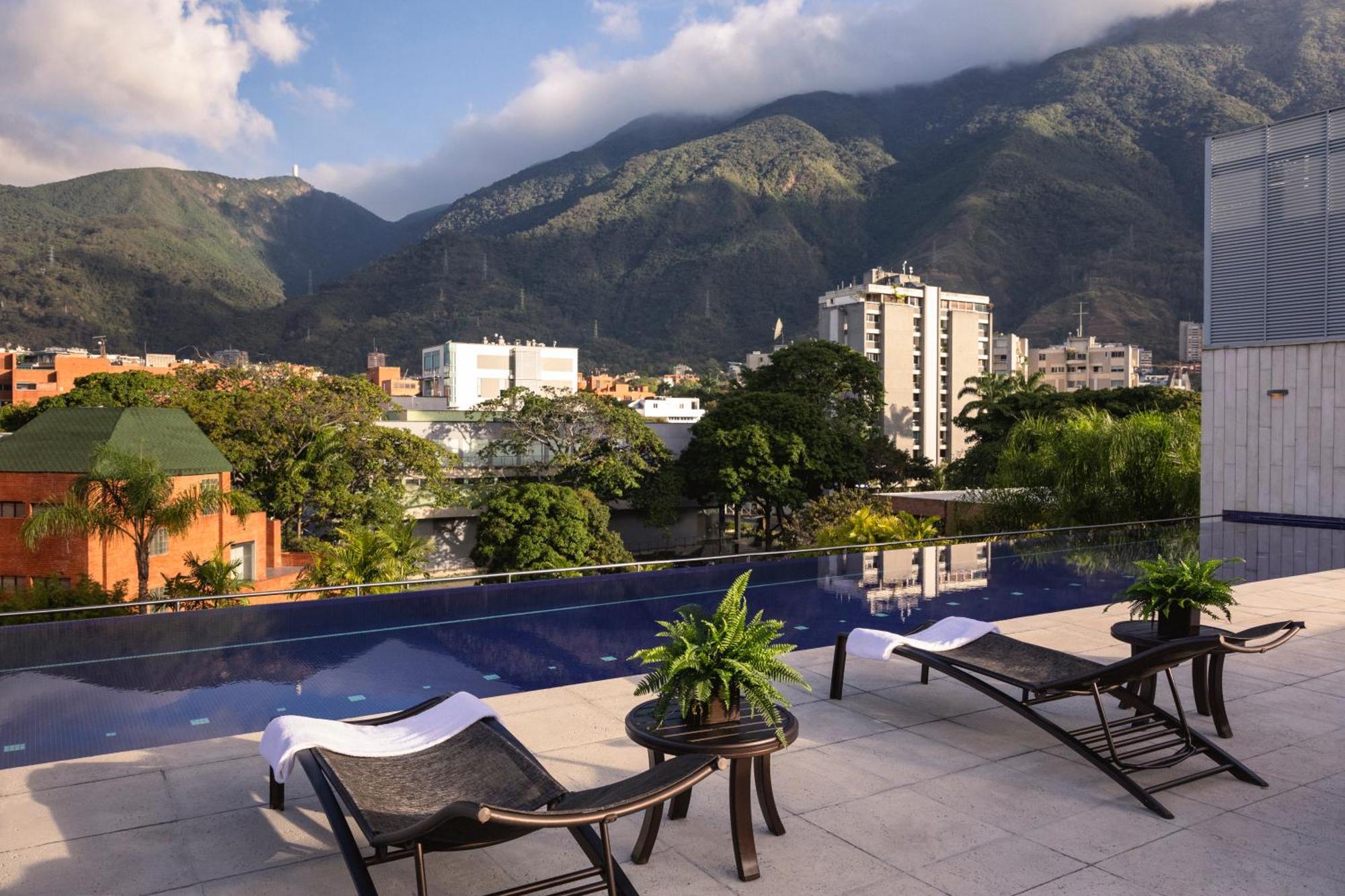 Cayena-caracas