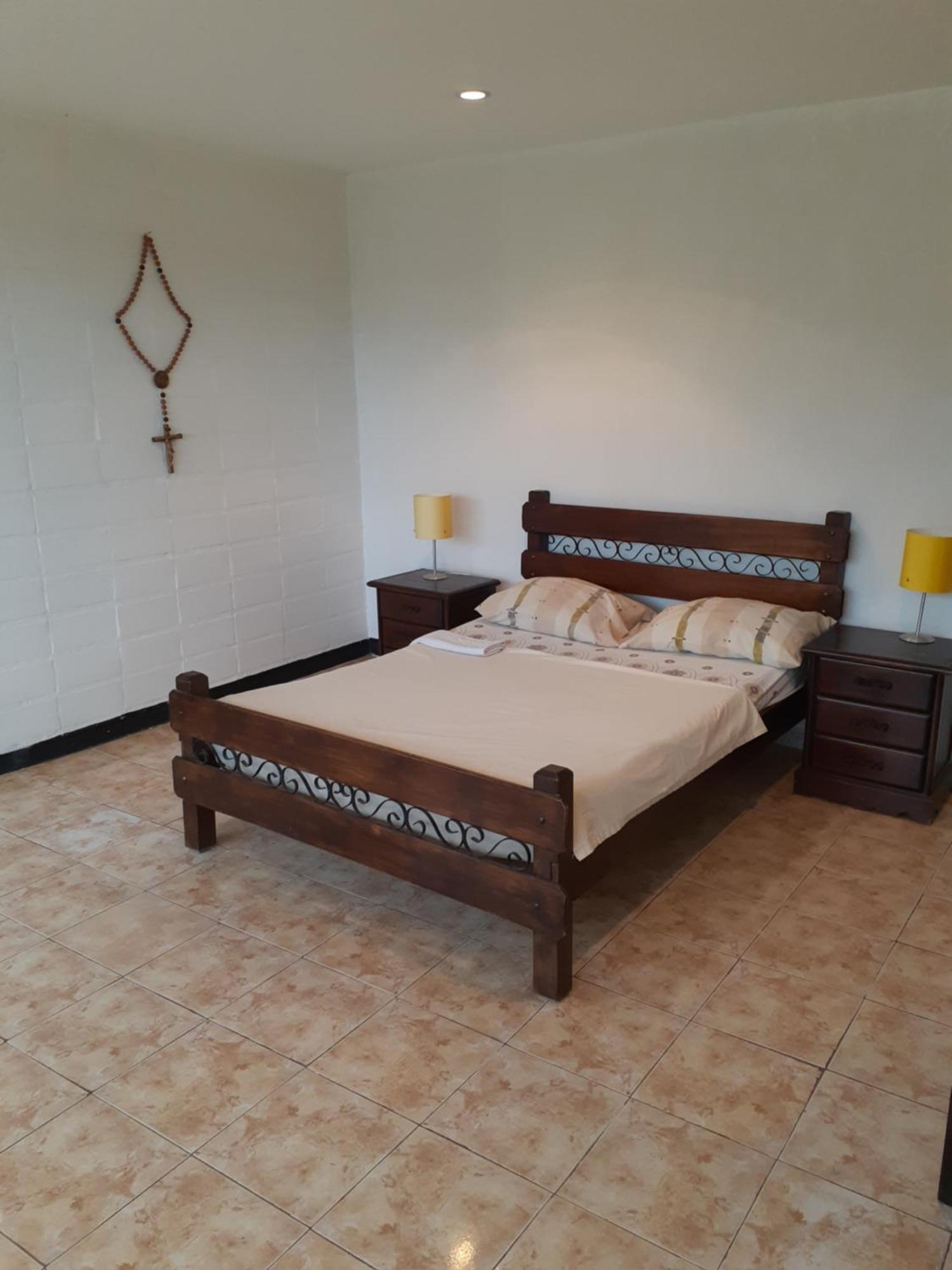 Aparto Suites 132, Ca.