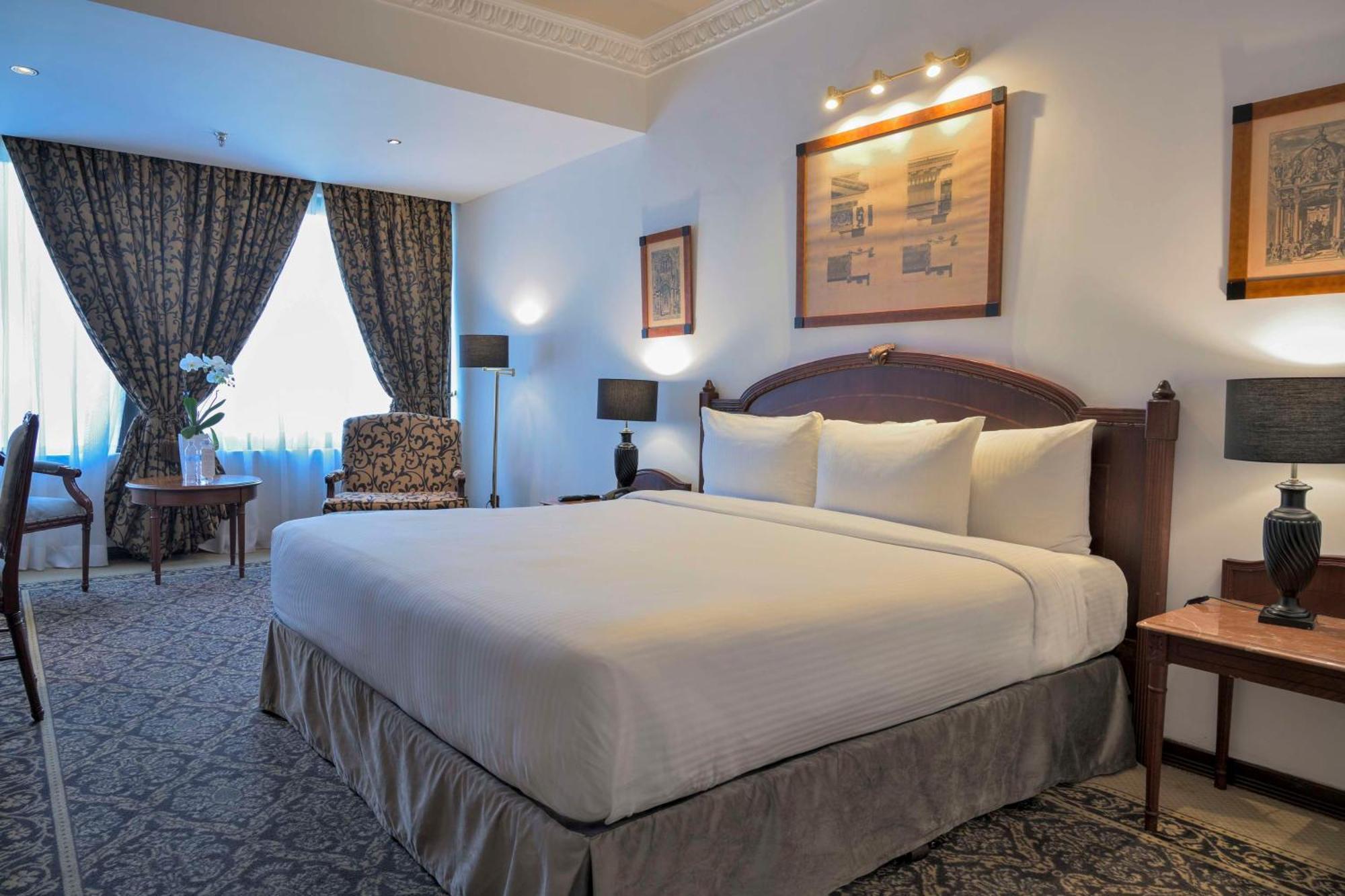Meliá Hotel 5*