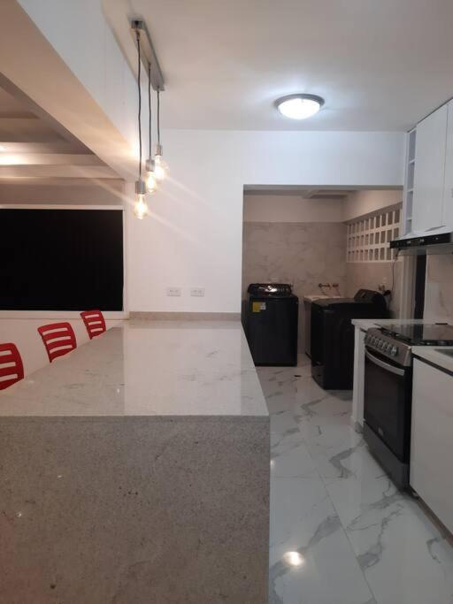 Apartamento Stylish En Chuao 6p - *