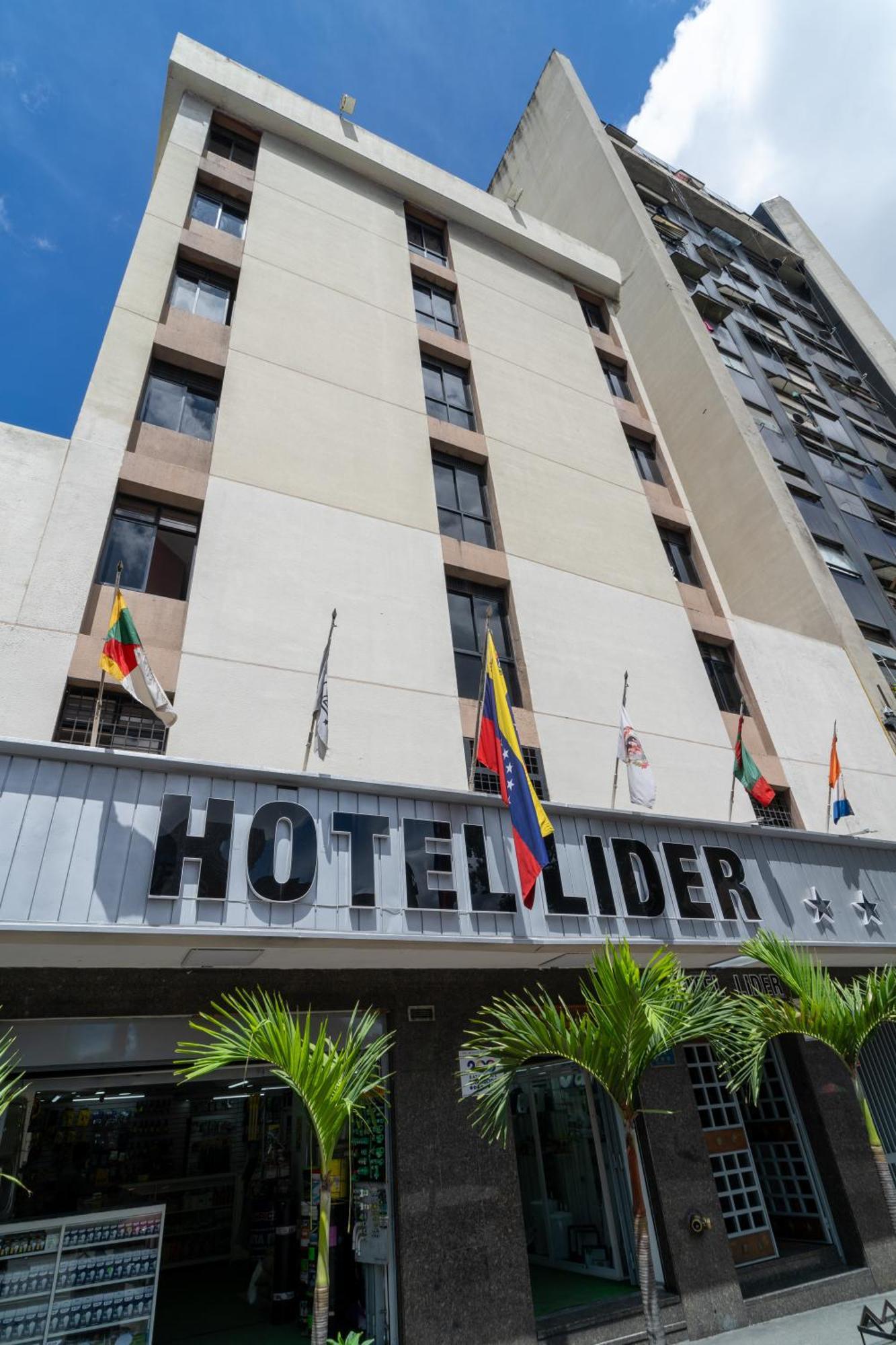 Lider Hotel
