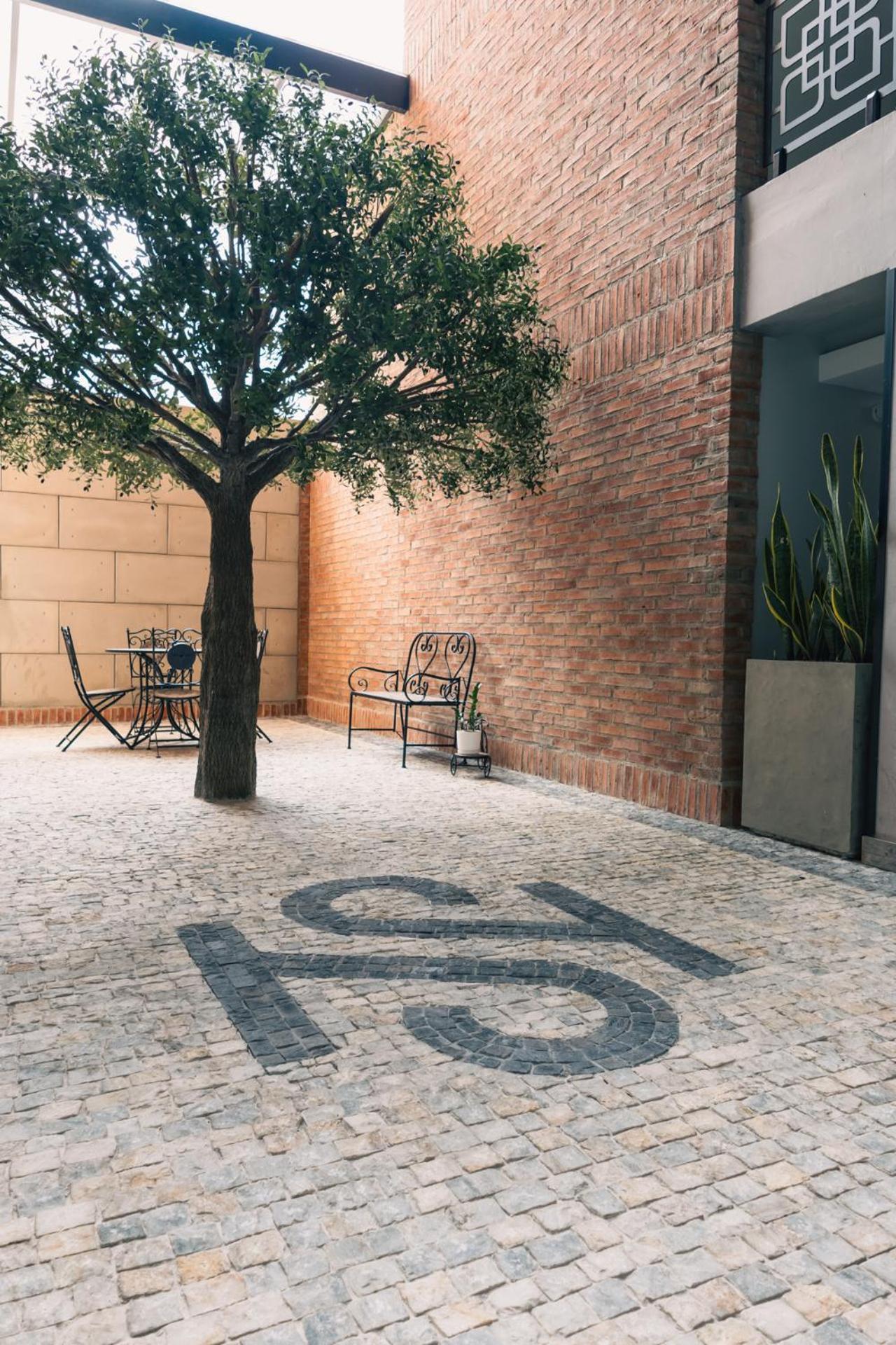 Sebas 202 Hotel