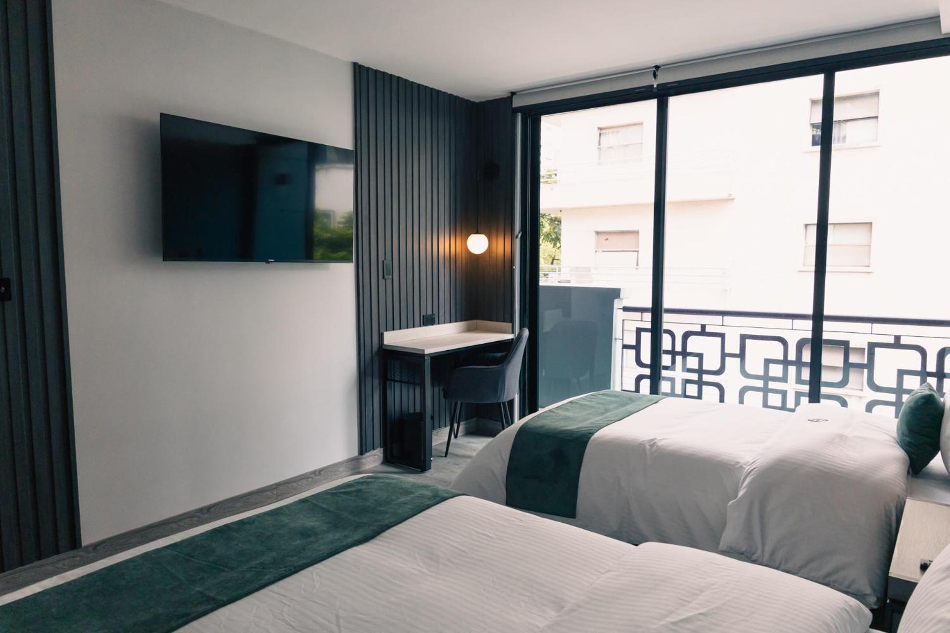 Sebas 202 Hotel Caracas