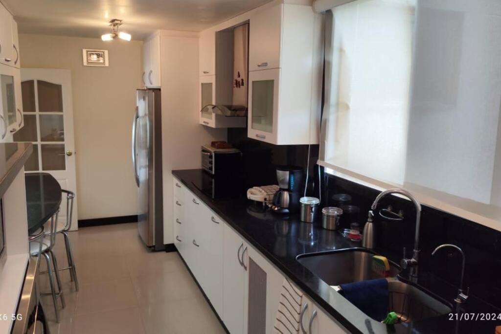 Apartamento En Zona Privilegiada *