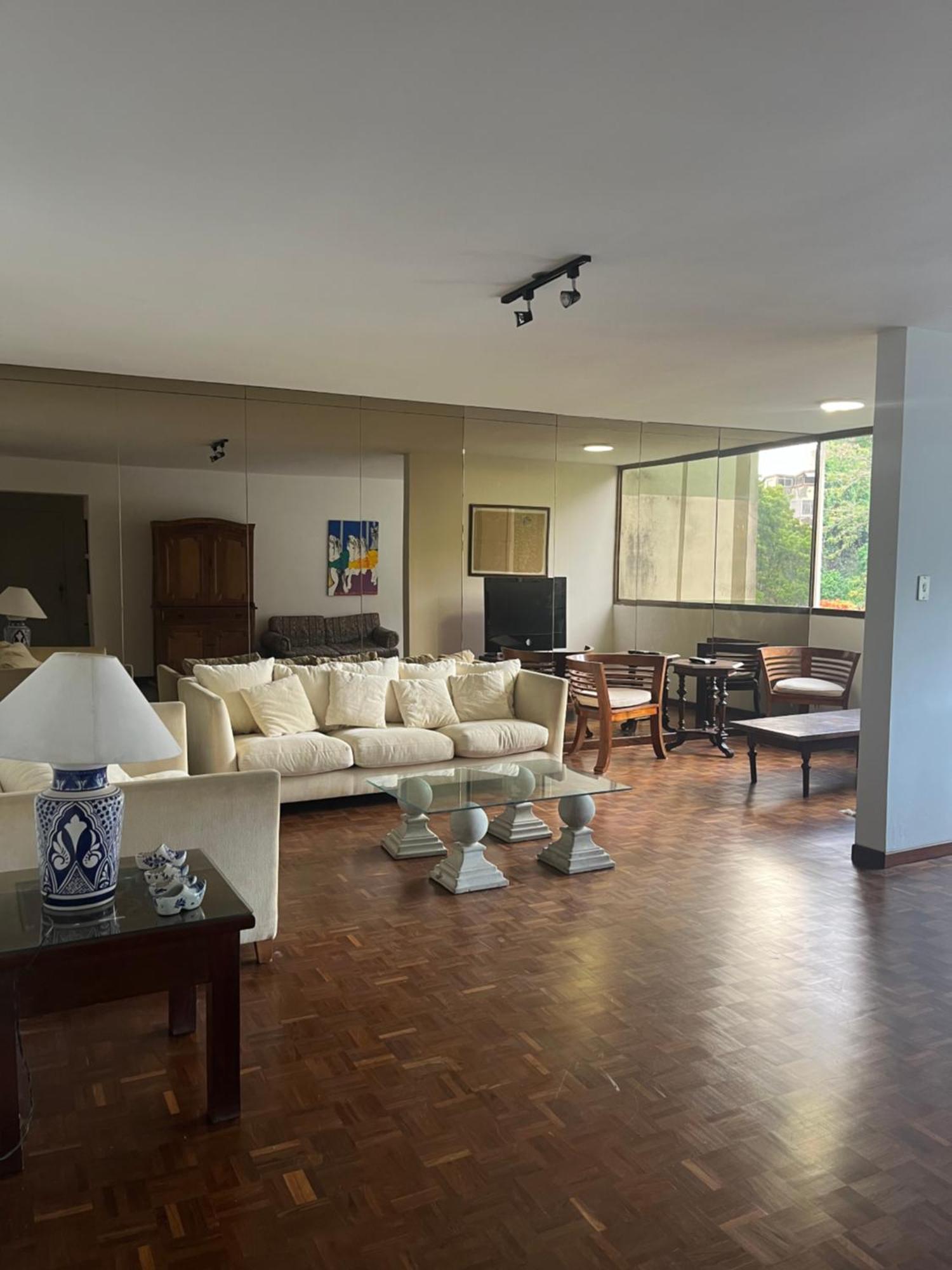 Amplio Y Confortable