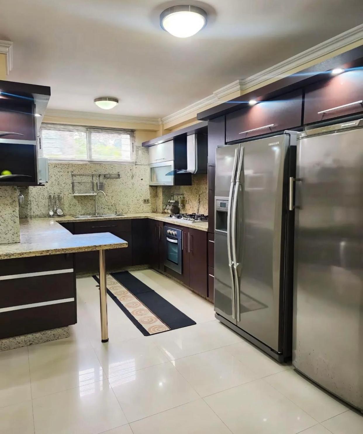 Apartamento Altamira Cc