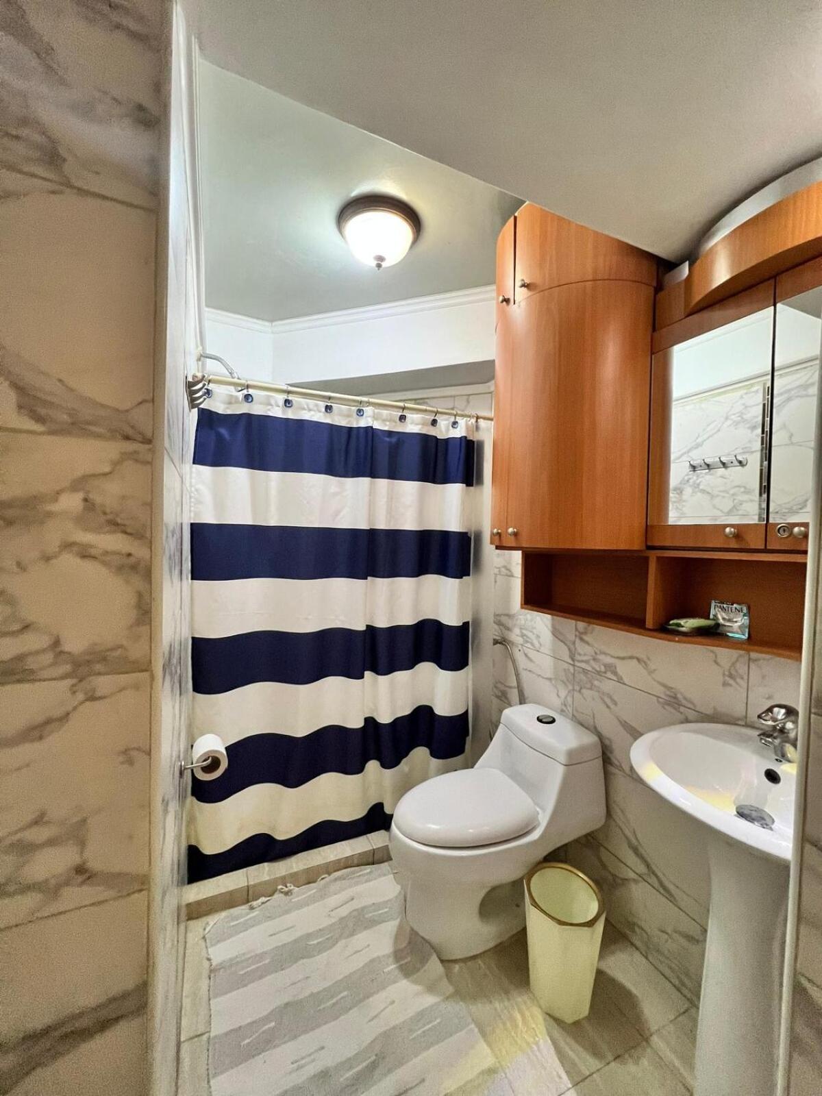 El Bosque-chacao Con Terraza Apartamento