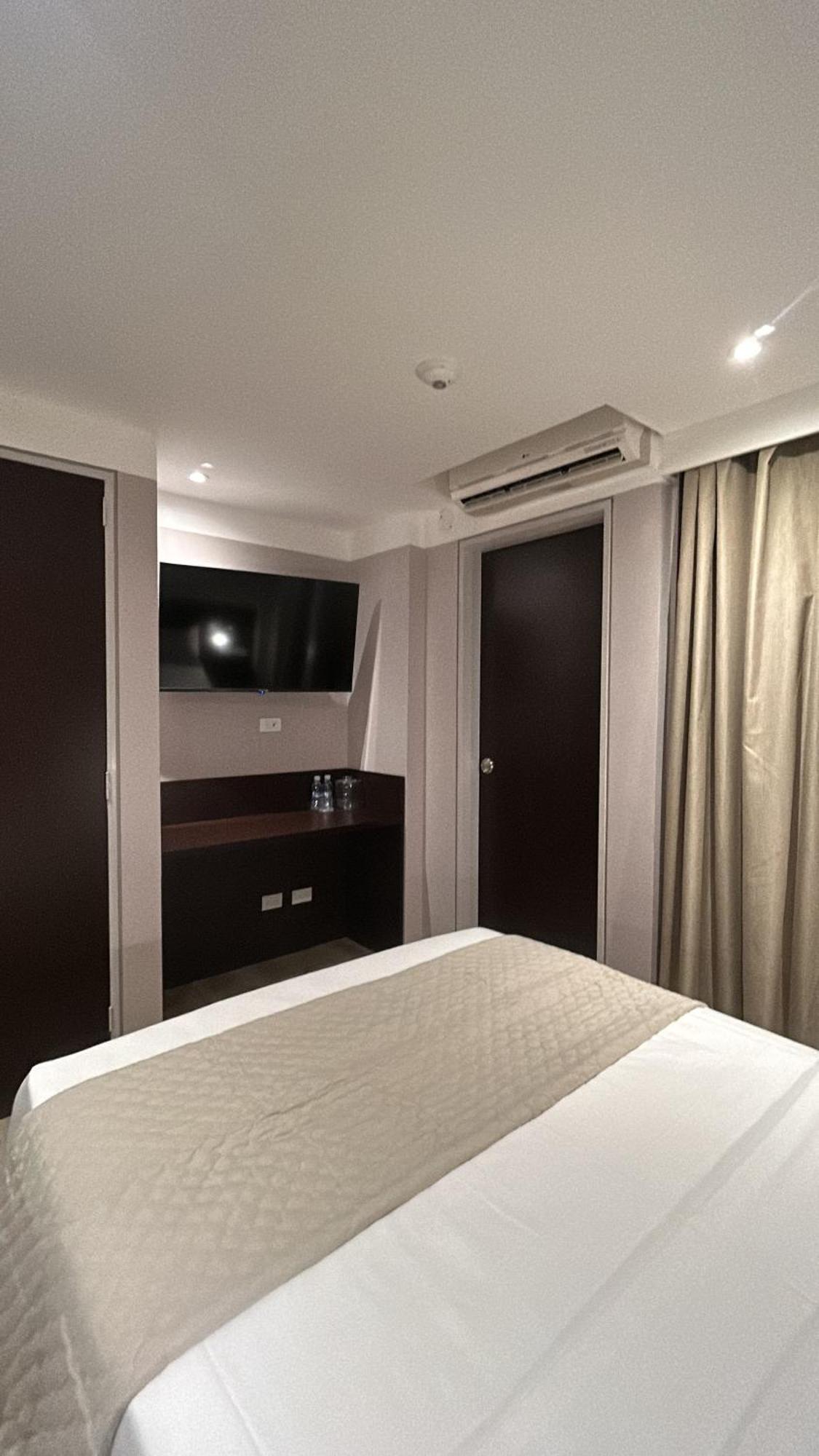 Hotel Grand Galaxie 3*