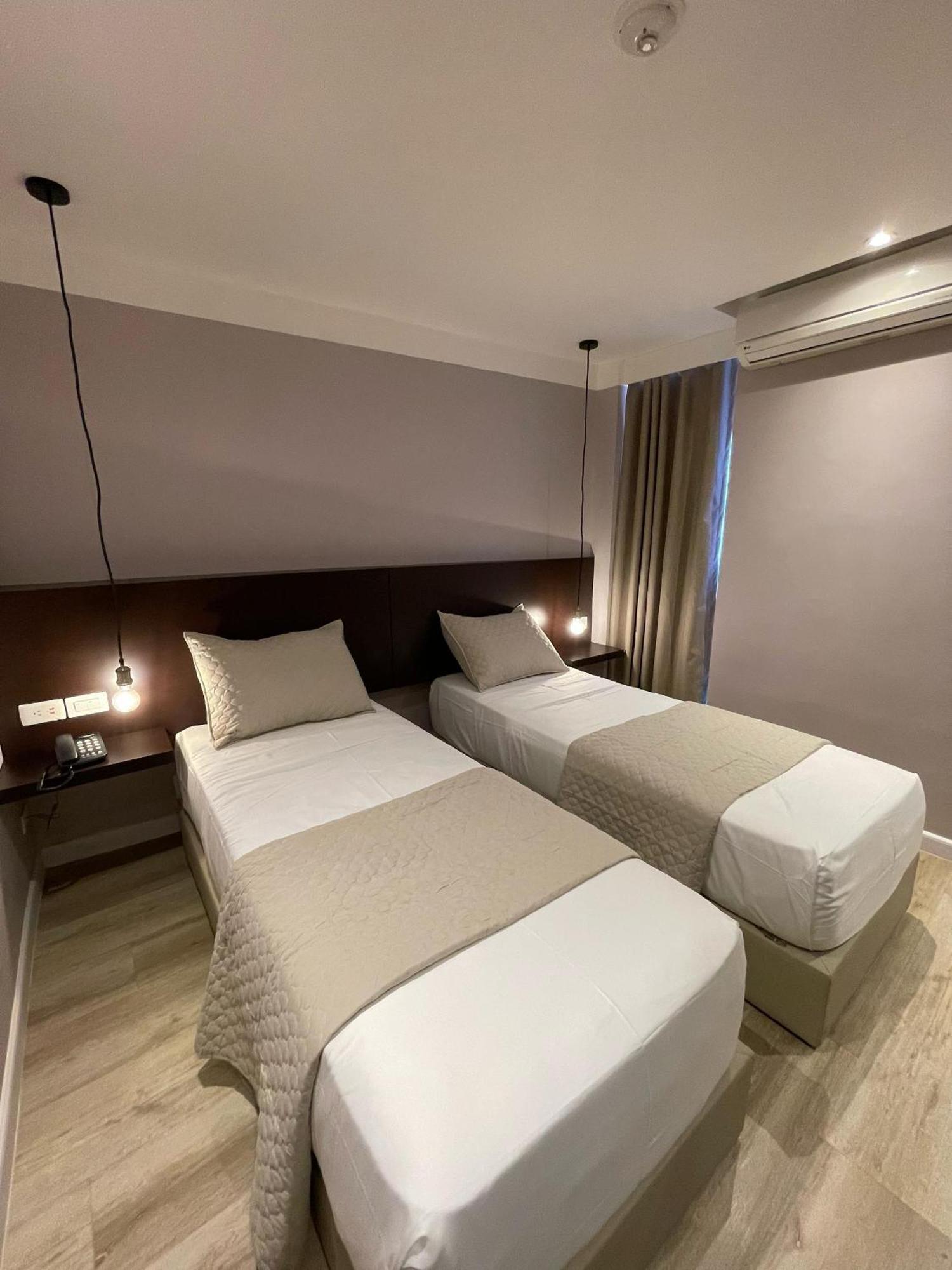 Hotel Grand Galaxie 3*