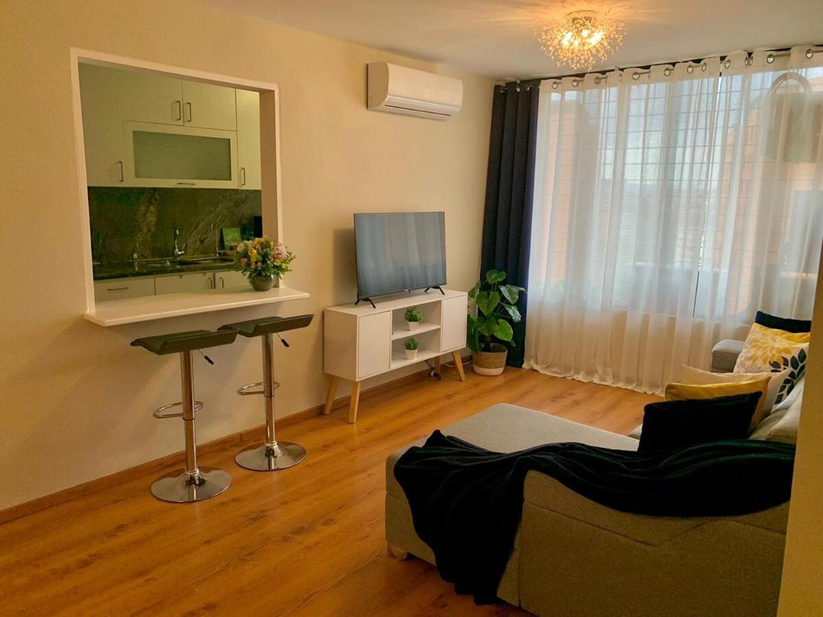 Apartamento Comfortable For 4 People In La Tahona *