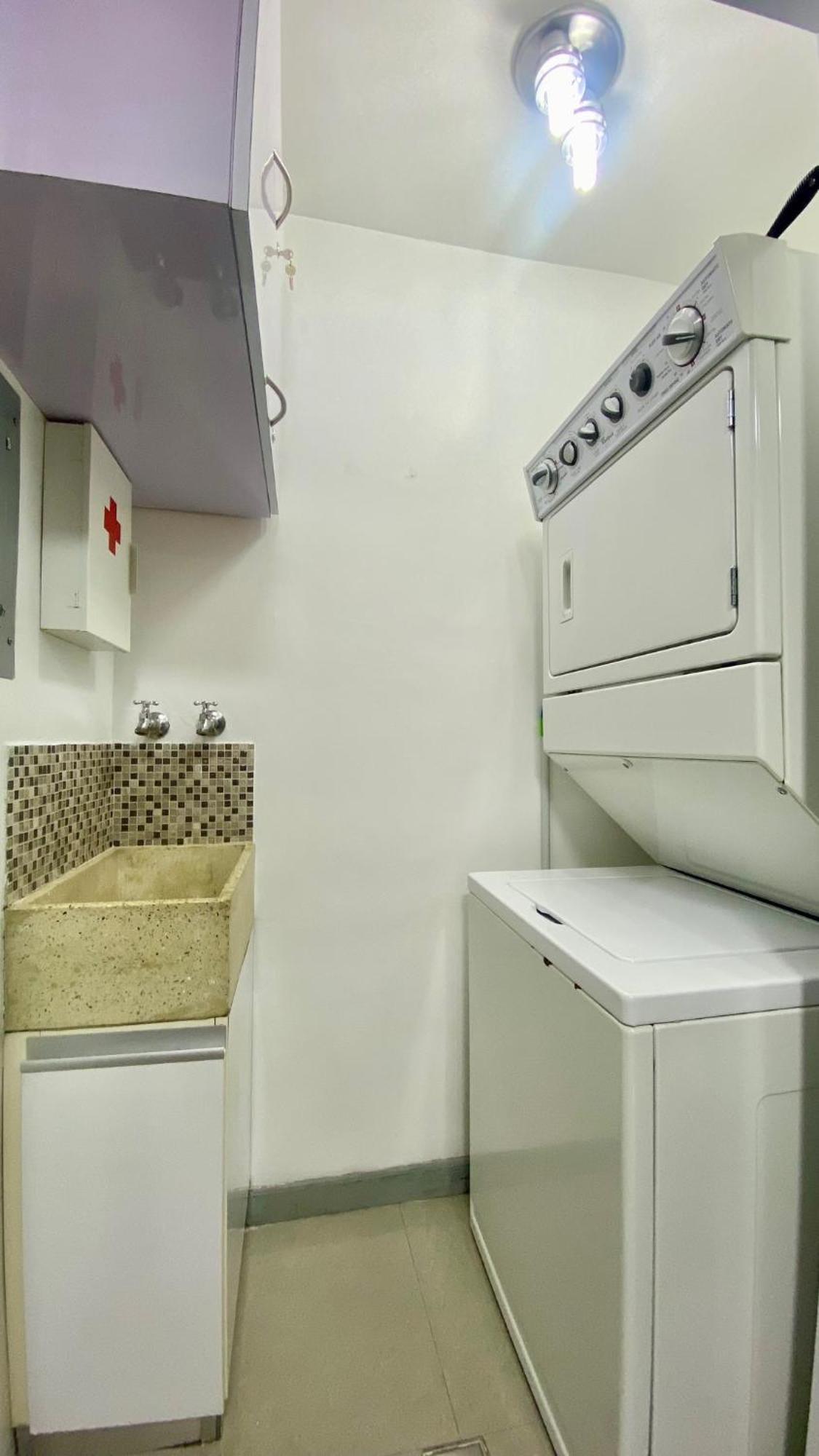 Super In With 2 Pet Friendly Apartamento