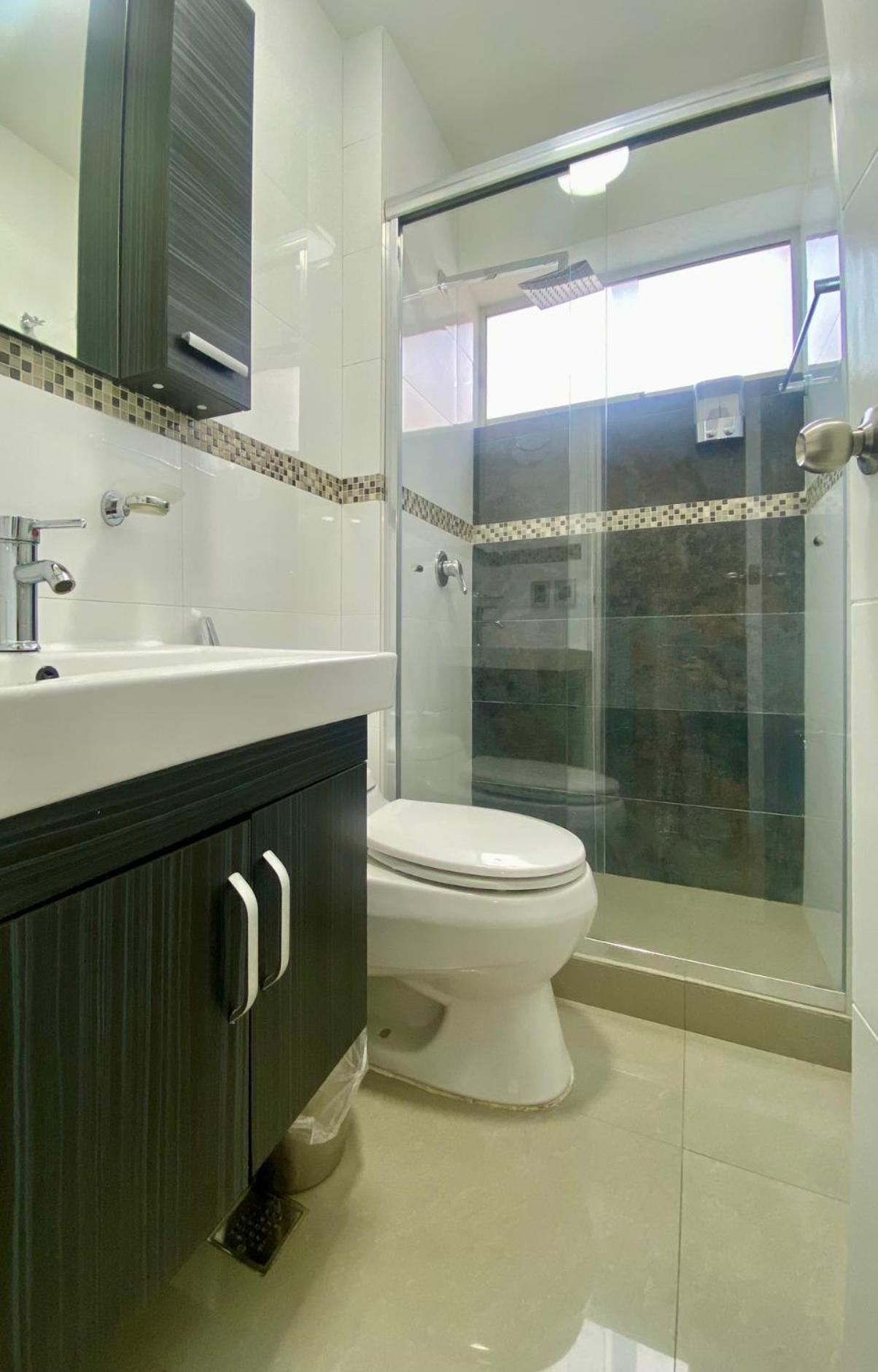 Super In With 2 Pet Friendly Caracas