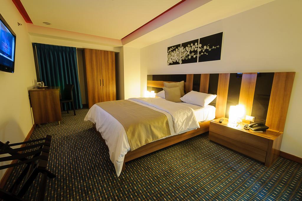 Alex Hotel Caracas