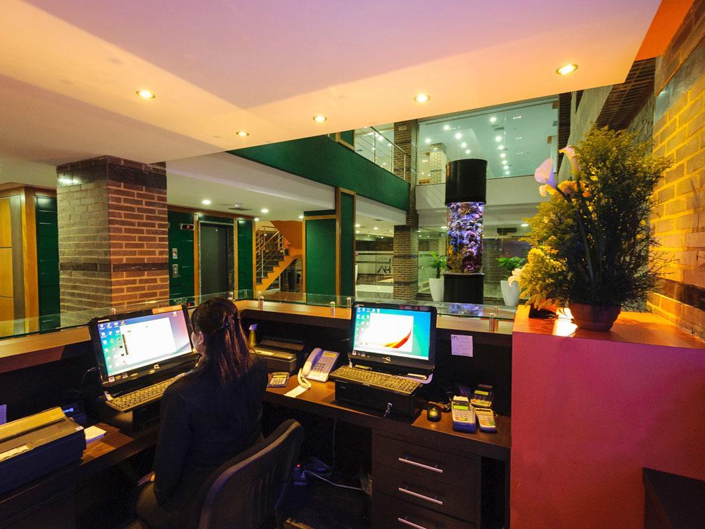Alex Hotel 4*