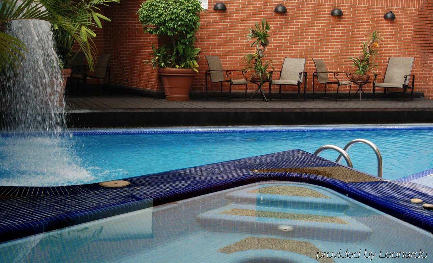 Ambassador Hotel 4*